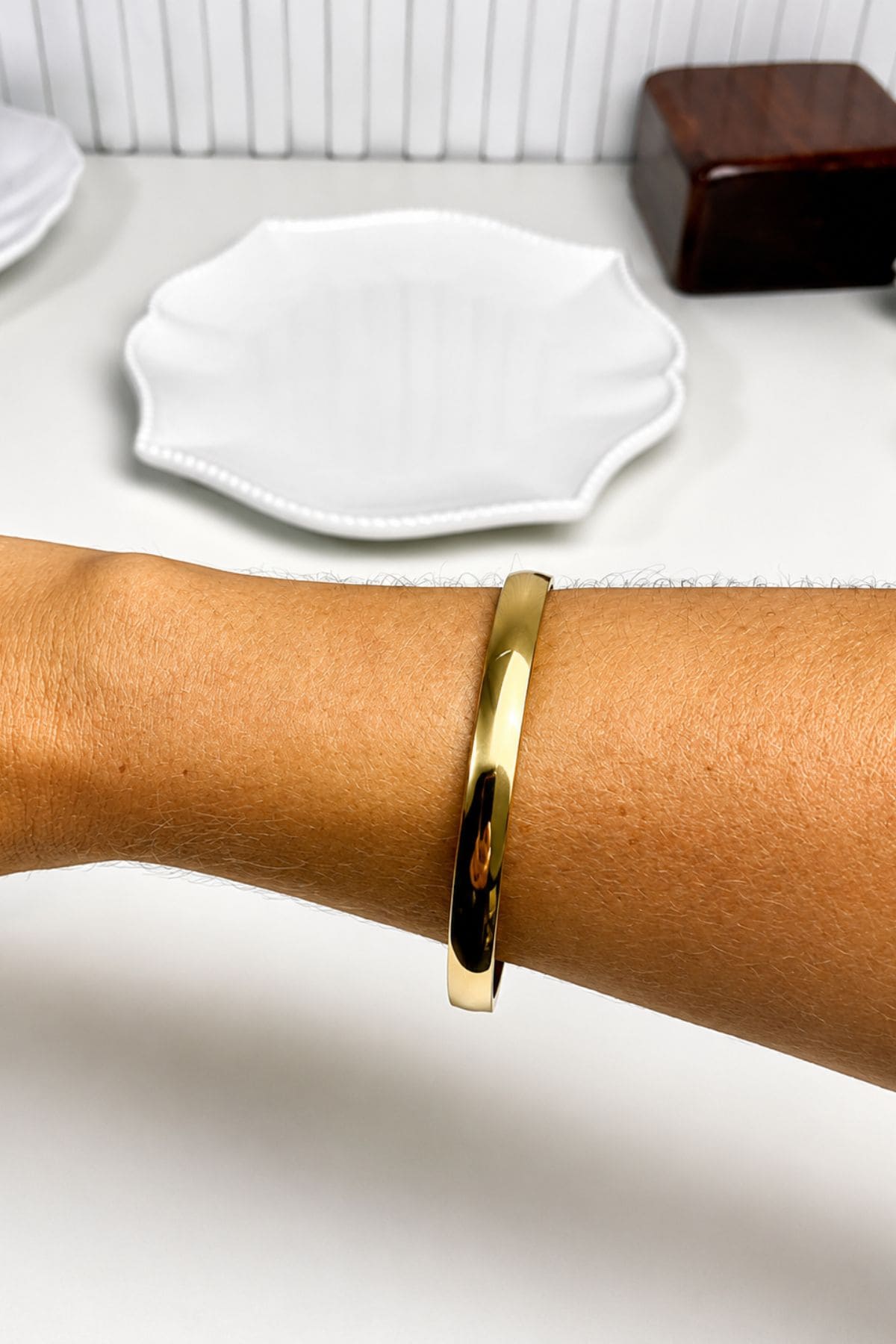 Bracelete Feminino Slim Dourado em Aço PVD Banhado a Ouro 18K